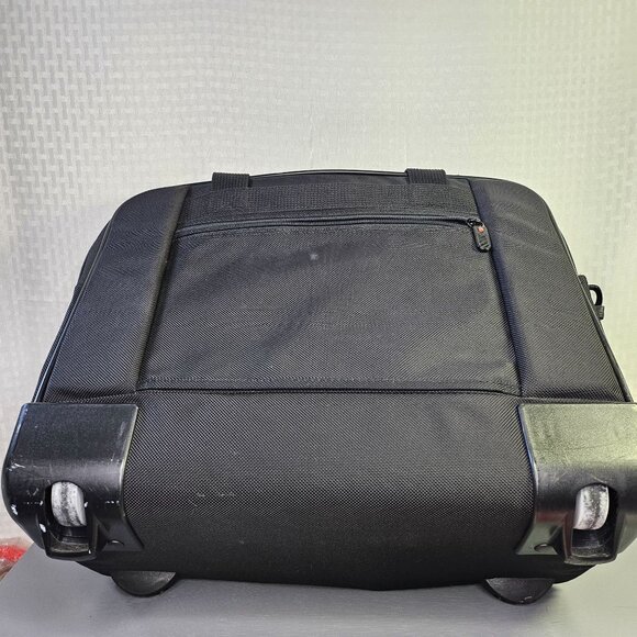 Victorinox Black Nylon Wheeled Laptop Briefcase With Telescopic Handle - Picture 5 of 12